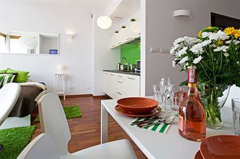 Wawel Plaza Luxury By Amstra Apartment