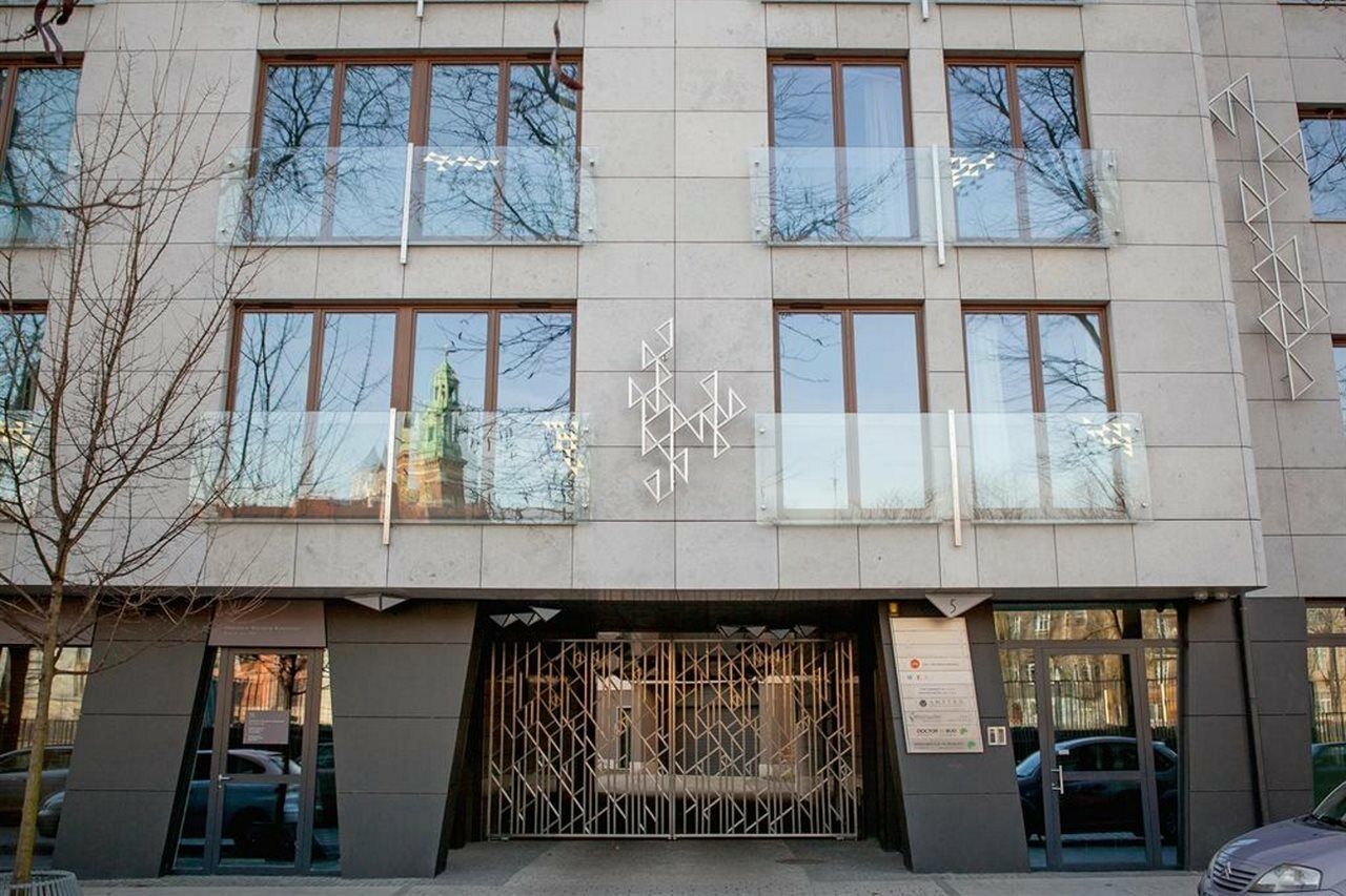 Wawel Plaza Luxury By Amstra Apartment