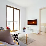 Wawel Plaza Luxury Apartments By Amstra